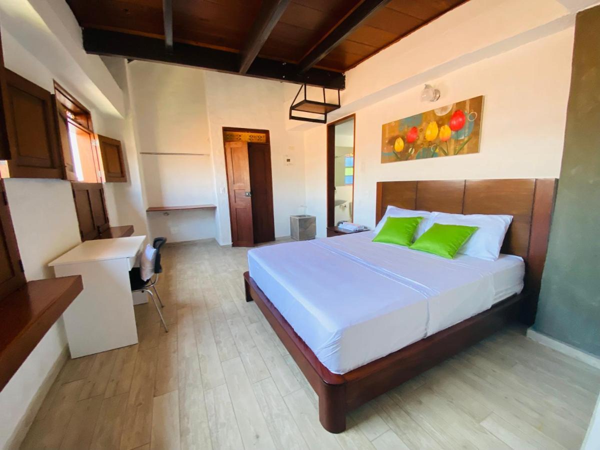Hotel Casa Bresse Cali Esterno foto