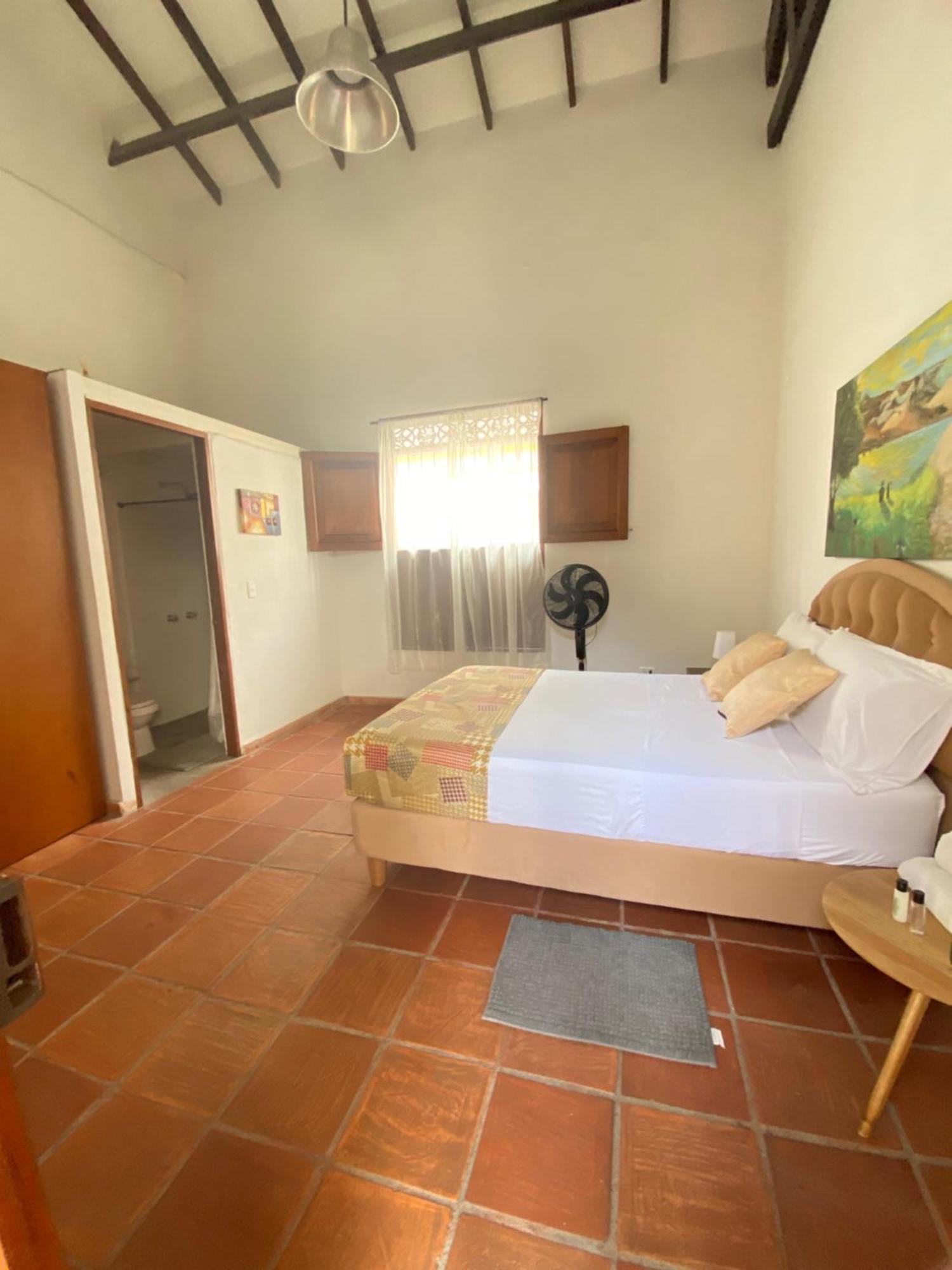 Hotel Casa Bresse Cali Esterno foto