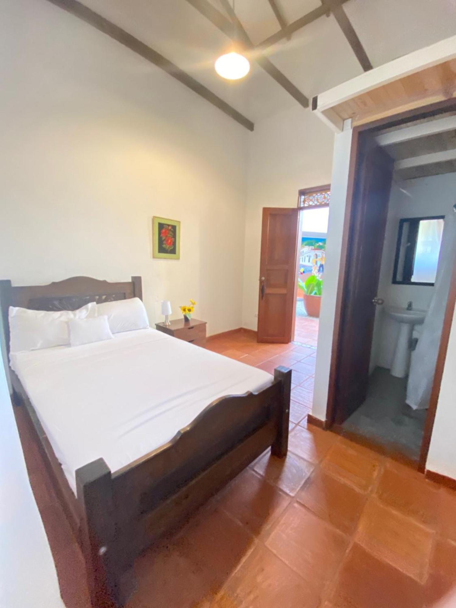 Hotel Casa Bresse Cali Esterno foto