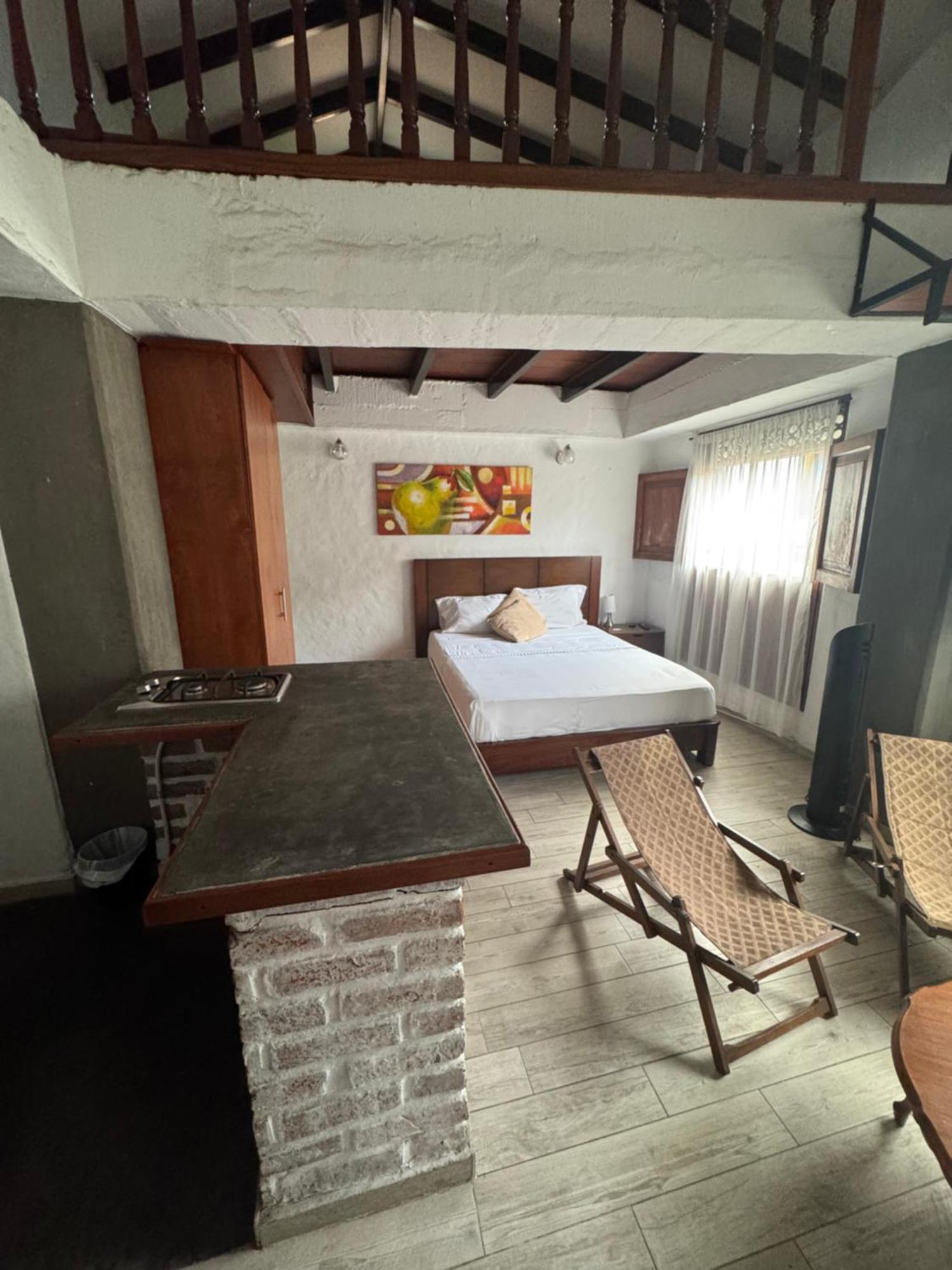Hotel Casa Bresse Cali Esterno foto